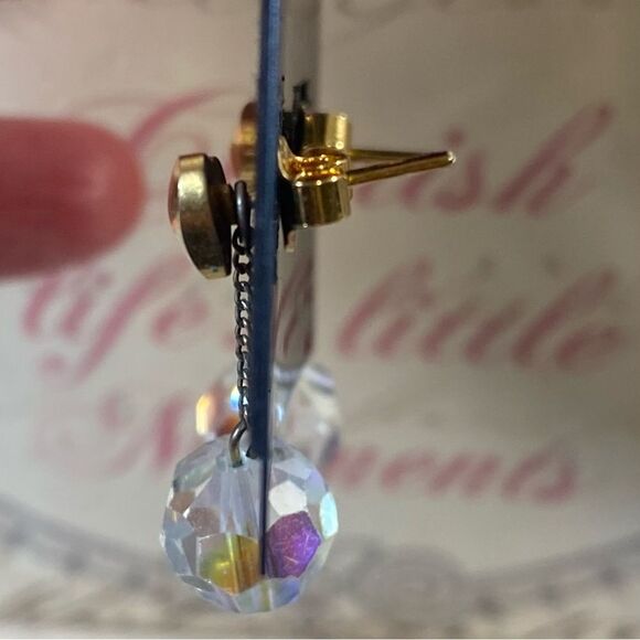 Vintage Heart faceted round crystal dangling earrings - Picture 2 of 4
